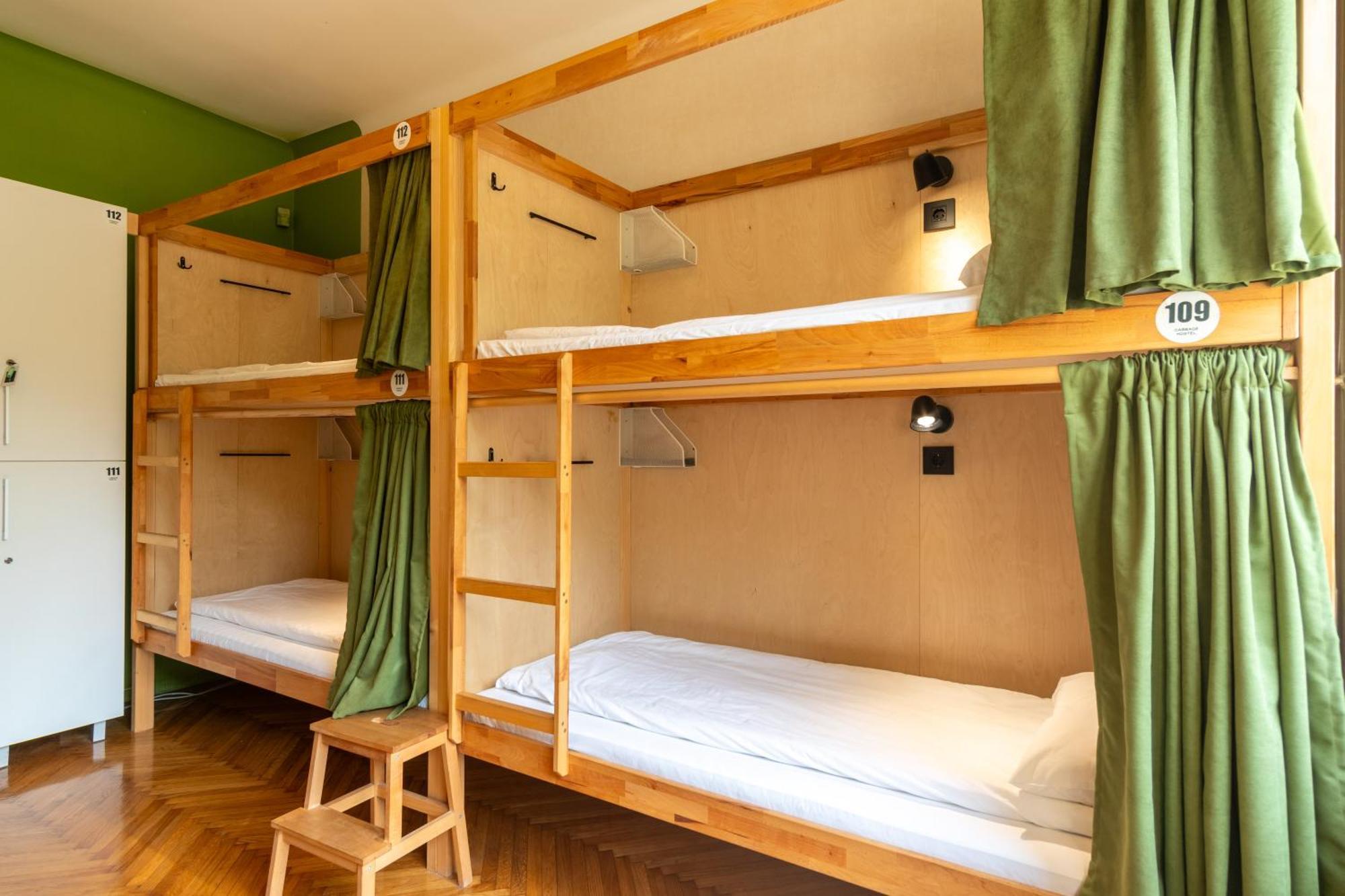 Cabbage Hostel Beograd Ngoại thất bức ảnh