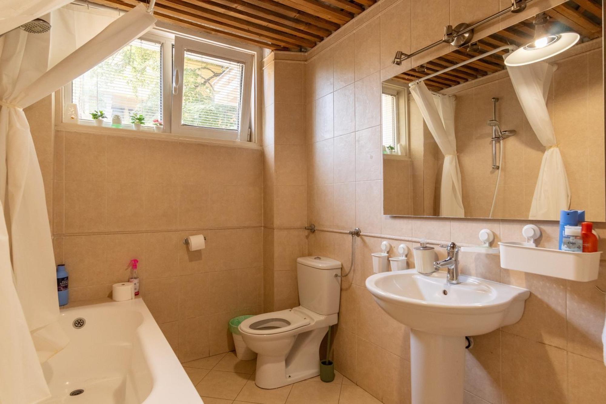 Cabbage Hostel Beograd Ngoại thất bức ảnh